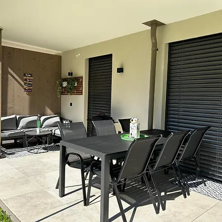 Wohlfuehlplatzerl Am Klopeiner ウンテーブルク・アム・クロッパイナー・ゼー