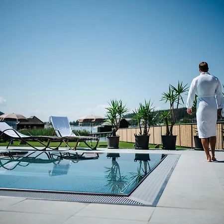 Wohlfuehlplatzerl Am Klopeiner ウンテーブルク・アム・クロッパイナー・ゼー